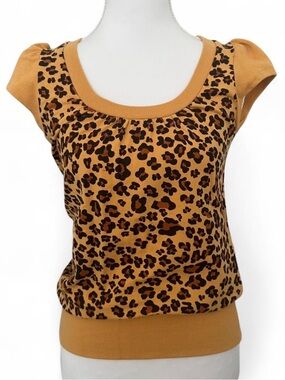 Retro Mustard Leopard Scoop Neck Short Sleeve Top